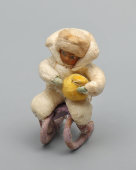 Старинная ватная новогодняя игрушка «Мальчик на санках», Москва, 1930-40 гг.
