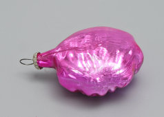 Стеклянная игрушка для новогодней ёлки «Розовый цветок», СССР, конец 1980-х