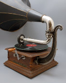 Старинный граммофон «Pathephone girard et boitte», Франция, 1910-20 гг.