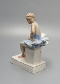 Авторская скульптура «Сидящая балерина», скульптор Бржезицкая А. Д., фарфор Дулево, 1940-е