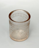 Старинный стакан с вензелем «Д», декорированный на тему басни «Лебедь, рак и щука», стекло, Россия, 1816-25 гг.