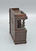 Уменьшенный вариант шкафчика в русском стиле с колонкой по эскизу Е. Д. Поленовой, Абрамцево, н. 20 в.