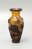 Интерьерная ваза «Птицы», многослойное стекло, Китай, 19 в.
