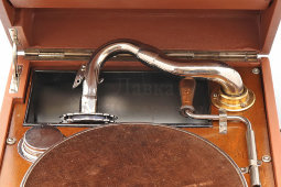Старинный зарубежный патефон, компания Polyphon Musik, Германия, 1930-е