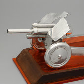 Сувенирная модель пушки на подставке, алюминий, СССР, 1970-е