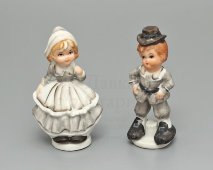 Комплект статуэток «Девочка и мальчик», европейский фарфор, 1950-60 гг.