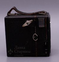 Коробочный фотоаппарат «Zeiss Ikon Box Tengor», объектив Goerz Frontar