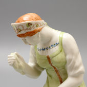 Антикварная статуэтка «Девушка с разбитым кувшином», скульптор Пименов С., фарфор ЛФЗ, 1937-41 гг.