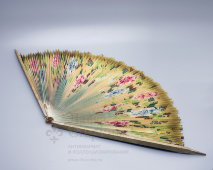 Старинный китайский бумажный веер с яркими цветами