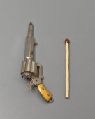 Старинный сувенирный миниатюрный карандаш в виде револьвера, сталь, кость, Россия, кон. 19-го в.