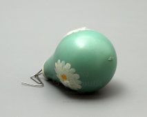Новогодняя игрушка для елки в виде груши с ромашкой, стекло, СССР, 1970-е