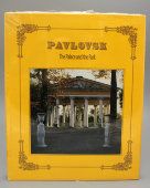 Каталог в двух томах «Коллекции Павловска» на английском языке, Франция, 1993 г.