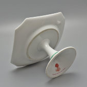 Старинное блюдо на ножке «Отступление Наполеона из Москвы», фарфор, Гарднер, 1870-1900 гг.