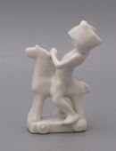 Советская фарфоровая статуэтка «Мальчик на лошадке», скульптор Лотов Н., Вербилки