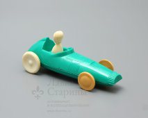 Советская детская игрушка «Гоночная машинка», пластмасса, 1980-е годы