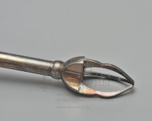 Старинные щипцы для оливок и маслин, захват с тремя зубцами «Шестилистник», посеребренный металл, Франция, нач. 20 в.