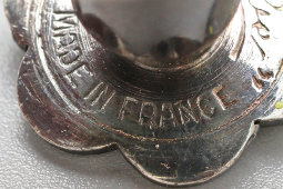 Старинные щипцы для оливок и маслин, захват с тремя зубцами «Шестилистник», посеребренный металл, Франция, нач. 20 в.