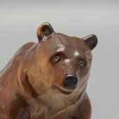 Статуэтка «Медведь бурый»​, скульптор Веселов  П. П., ЛФЗ, 1992-2001 гг.