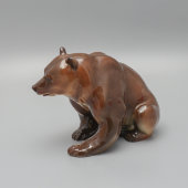 Статуэтка «Медведь бурый»​, скульптор Веселов  П. П., ЛФЗ, 1992-2001 гг.