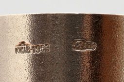 Рюмка с гравировкой «Букет цветов», советское серебро, 875 проба, Киев, 1953 г.