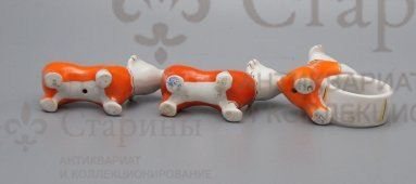 Комплект статуэток «Цирковые собачки»​, Дулево, 1950-60 гг., фарфор. 