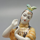 Статуэтка «Казахский танец», скульптор Артамонова О. С., Вербилки, 1950-60 гг.