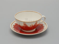 Чашка с блюдцем, чайная пара из агитационного сервиза «Серп и молот», Полонский фарфоровый завод, 1950-е