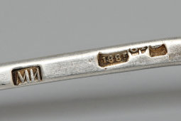 Антикварная серебряная ложка с витой ручкой, 84 проба, Россия, 1885 г.