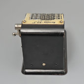 Редкий антикварный миниатюрный арифмометр, счетная машина «Resulta-BS 7», Германия, 1958-62 гг.