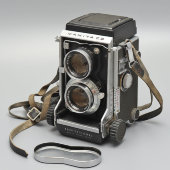 Двухобъективный зеркальный фотоаппарат среднего формата «Mamiya C3» (Мамия) с комплектом аксессуаров, Япония, 1960-е