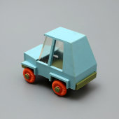 Детская игрушечная машинка СССР, пластмасса, 1980-е годы