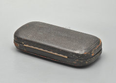 Старинный офтальмоскоп Мортона в оригинальном футляре, компания Curry&Paxton, Англия, кон. 19, нач. 20 вв.