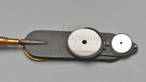 Старинный офтальмоскоп Мортона в оригинальном футляре, компания Curry&Paxton, Англия, кон. 19, нач. 20 вв.