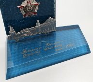 Редкий подарочный сувенир с профилем Дзержинского и знаком за отличие в службе ВВ МВД, 1970-е