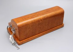 Старинный арифмометр «Thales», серия 3368, Ландау, Германия, 1920-е