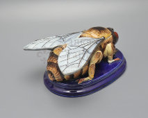 Старинная масленка «Пчела», фаянс, Тов-во М. С. Кузнецова, кон. 19 в.