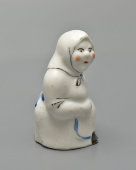 Статуэтка «Попадья»​, скульптор Данько Н. Я., фарфор ЛФЗ, 1930-е