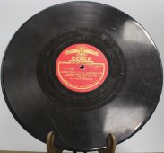 Советская старинная / винтажная пластинка 78 оборотов для граммофона / патефона с песнями М. Мордасовой: «Колхозные частушки» и «Здравствуй, милая, хорошая моя»