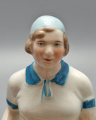 Фигурка «Ворошиловский стрелок» (Осоавиахимовка), скульптор Сорокин А. Д., фарфор, Городница, 1930-е