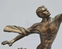 Советская статуэтка на тему освоения космоса «К звездам», сплав металлов, НИМОР, Николаев, 1960-е