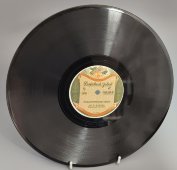 Таиса Савва «Танго соловья» (художественный свист) и «Романтическое танго», Рижский завод, 1950-е