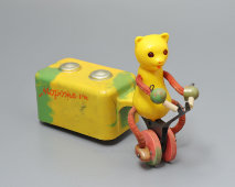 Детская заводная игрушка «Мороженщик», Пензенский часовой завод, 1960-80 гг.