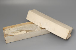 Большой шприц для промывания полостей тела, 150 мл, Медикоинструментальный завод им. Ленина, 1977 г.