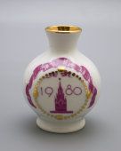 Маленькая интерьерная ваза «Олимпиада-80, Москва», фарфор ЛФЗ, СССР