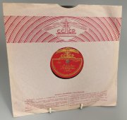 Л. Утесов «Марш» из ф-ма «Весёлые ребята» и «Золотые огоньки». Советская эстрадная пластинка. Апрелевский завод, 1950-е гг.