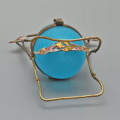 Антикварная шкатулка в виде пасхального яйца «Бабочки», латунь, стекло, Россия, 19 в.