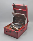 Патефон Viva-tonal Grafonola «Columbia» в корпусе из дерева, модель № 221, Великобритания, Лондон, 1925-27 гг.