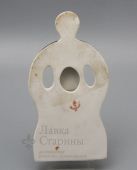 Настенное фарфоровое кашпо «Паренек с корзиной», Вербилки, СССР, 1960-е, редкость!