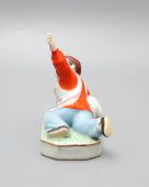 Фарфоровая китайская статуэтка «Мальчик с кроликом»