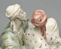 Авторская фарфоровая скульптура «Сидящие узбеки», автор Максимченко Н. А., Рига, 1958-59 гг.